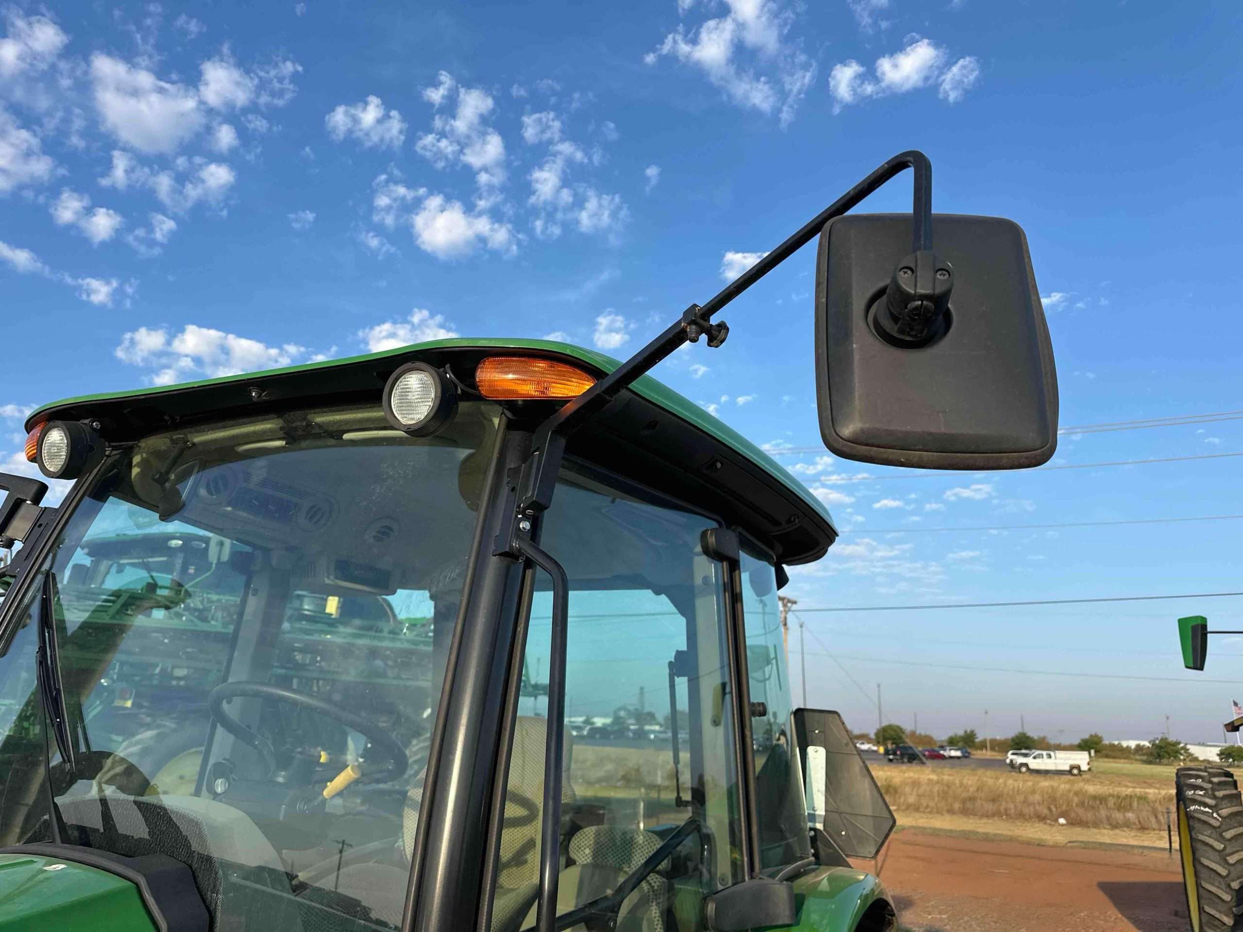 
								2021 John Deere 5090M MFWD Tractor W/Loader full									