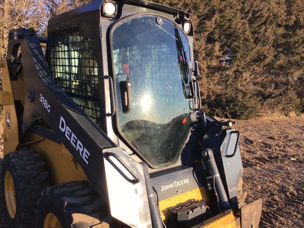 
								2019 John Deere 318G full									