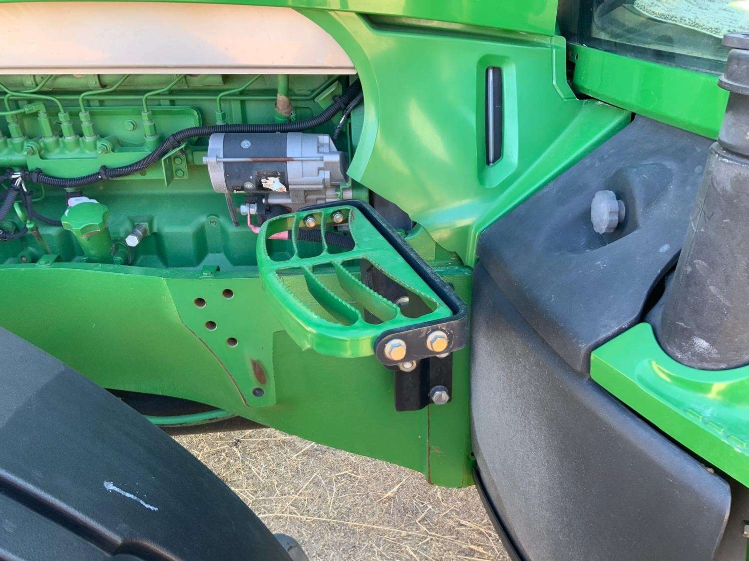 
								2011 John Deere 7830 MFWD Tractor full									