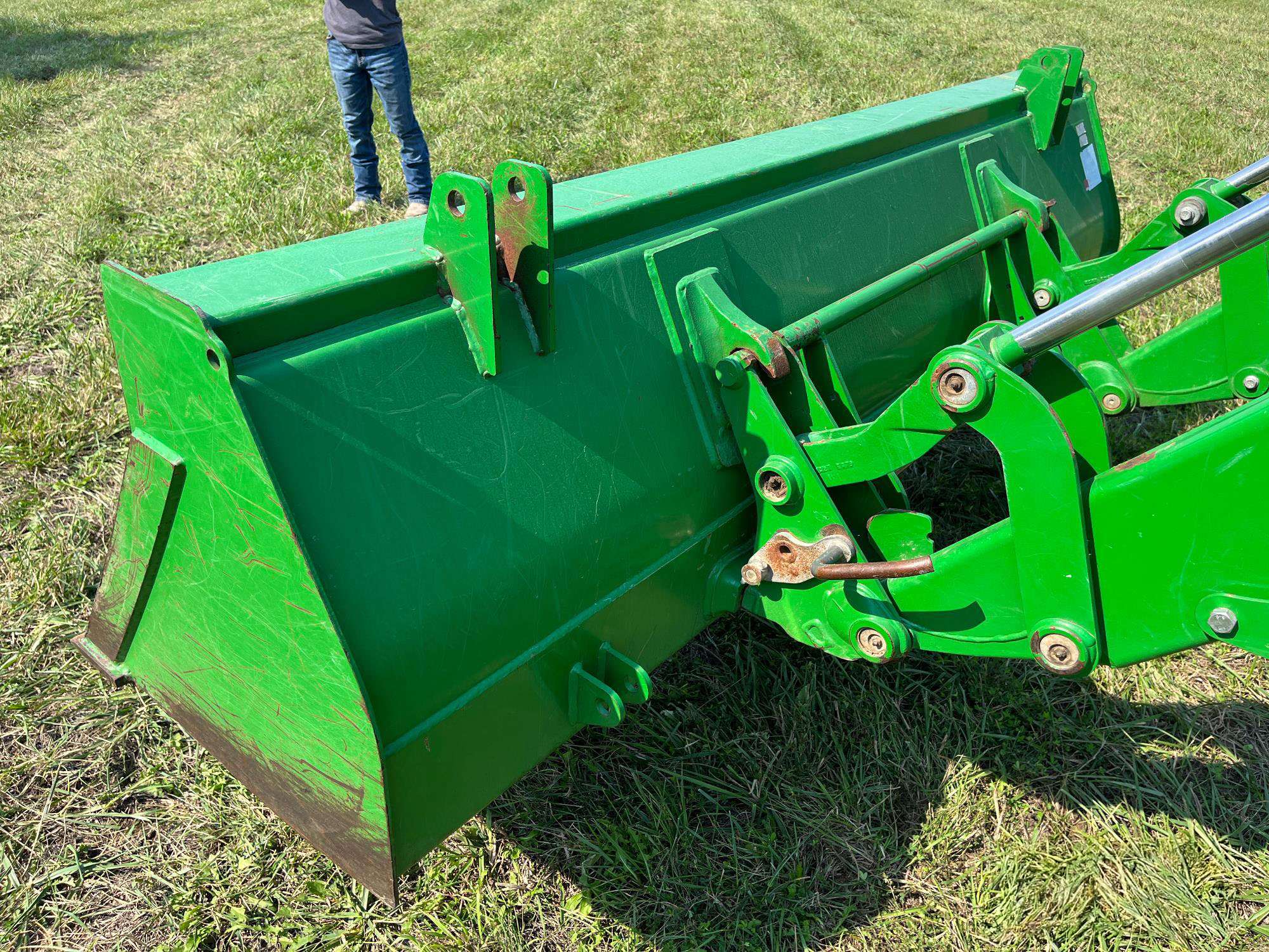 
								2014 John Deere 6130D MFWD Tractor W/Loader full									