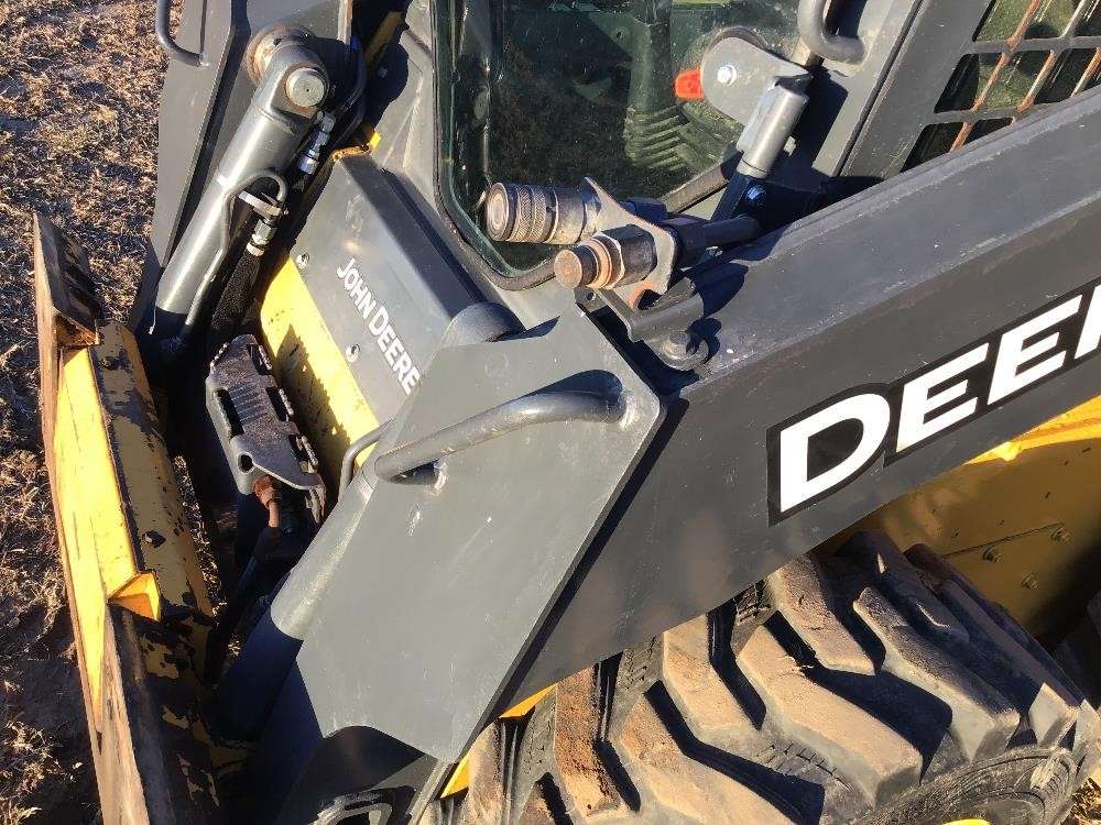 
								2019 John Deere 318G full									