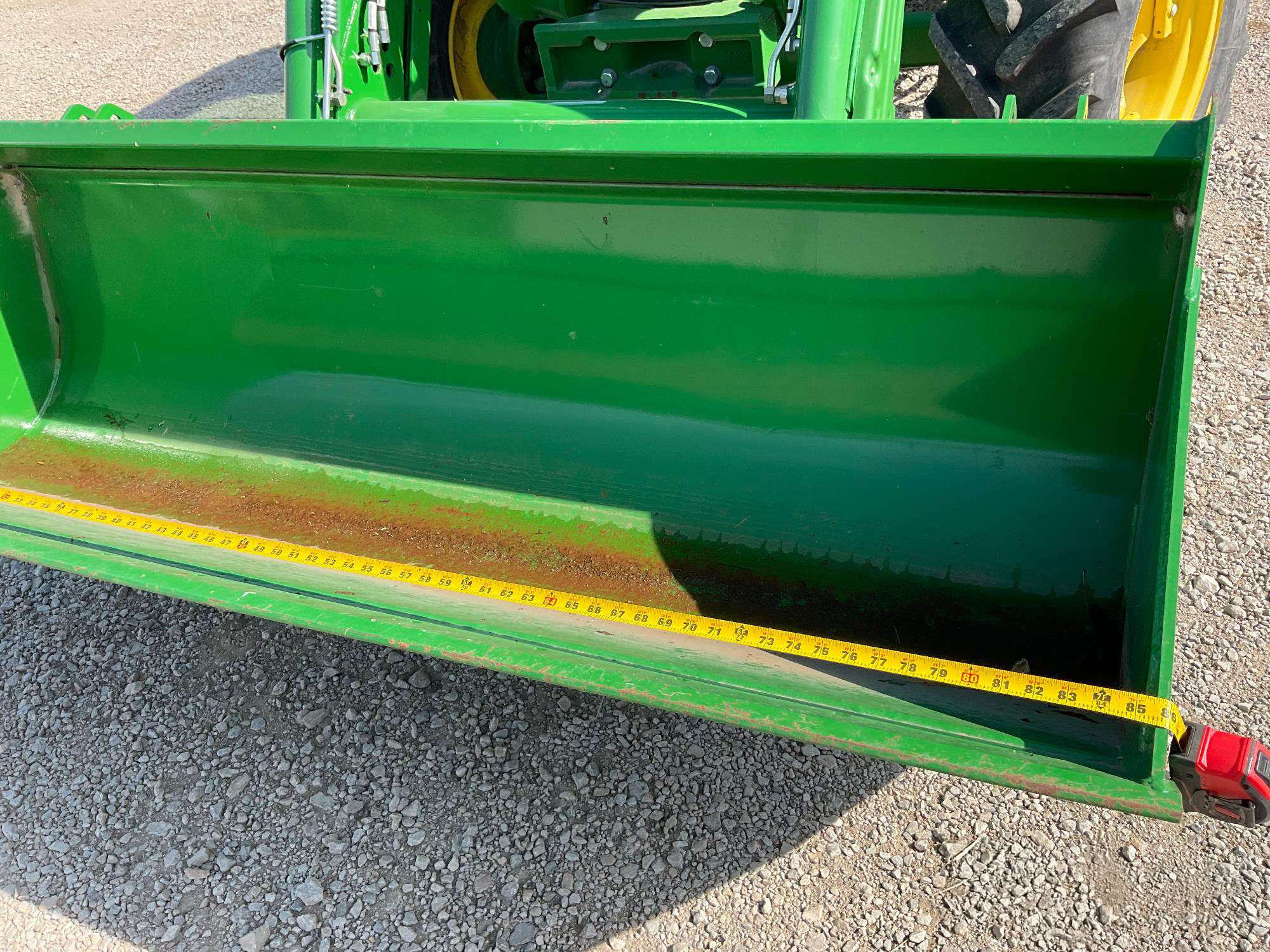 
								2015 John Deere 5075M MFWD Tractor W/Loader full									