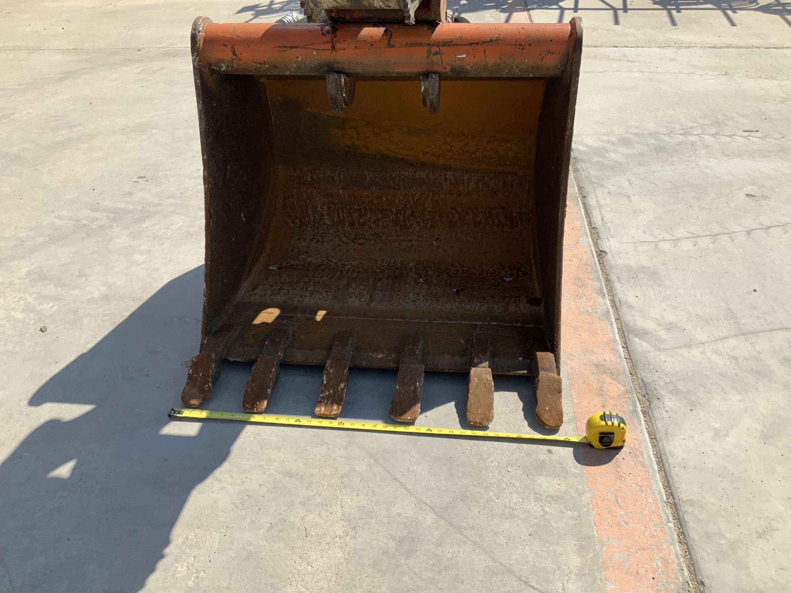 
								John Deere 410K 4WD full									