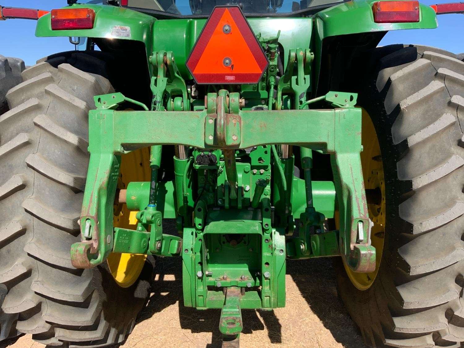 
								2011 John Deere 7830 MFWD Tractor full									