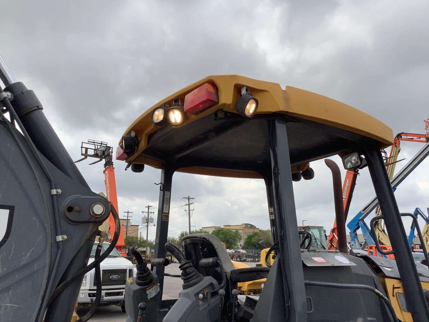 
								2015 John Deere 310L EP 4×4 full									