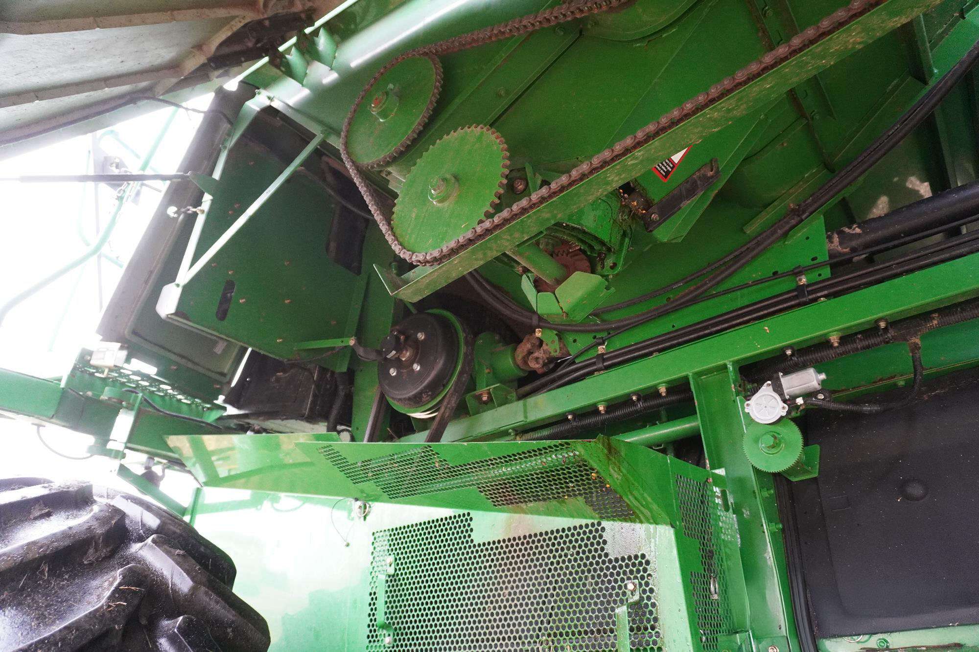 
								2008 John Deere 9570 STS 2WD full									