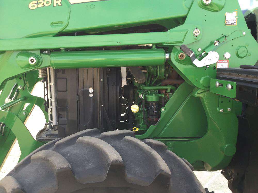 
								2018 John Deere 6130M MFWD Tractor W/Loader full									