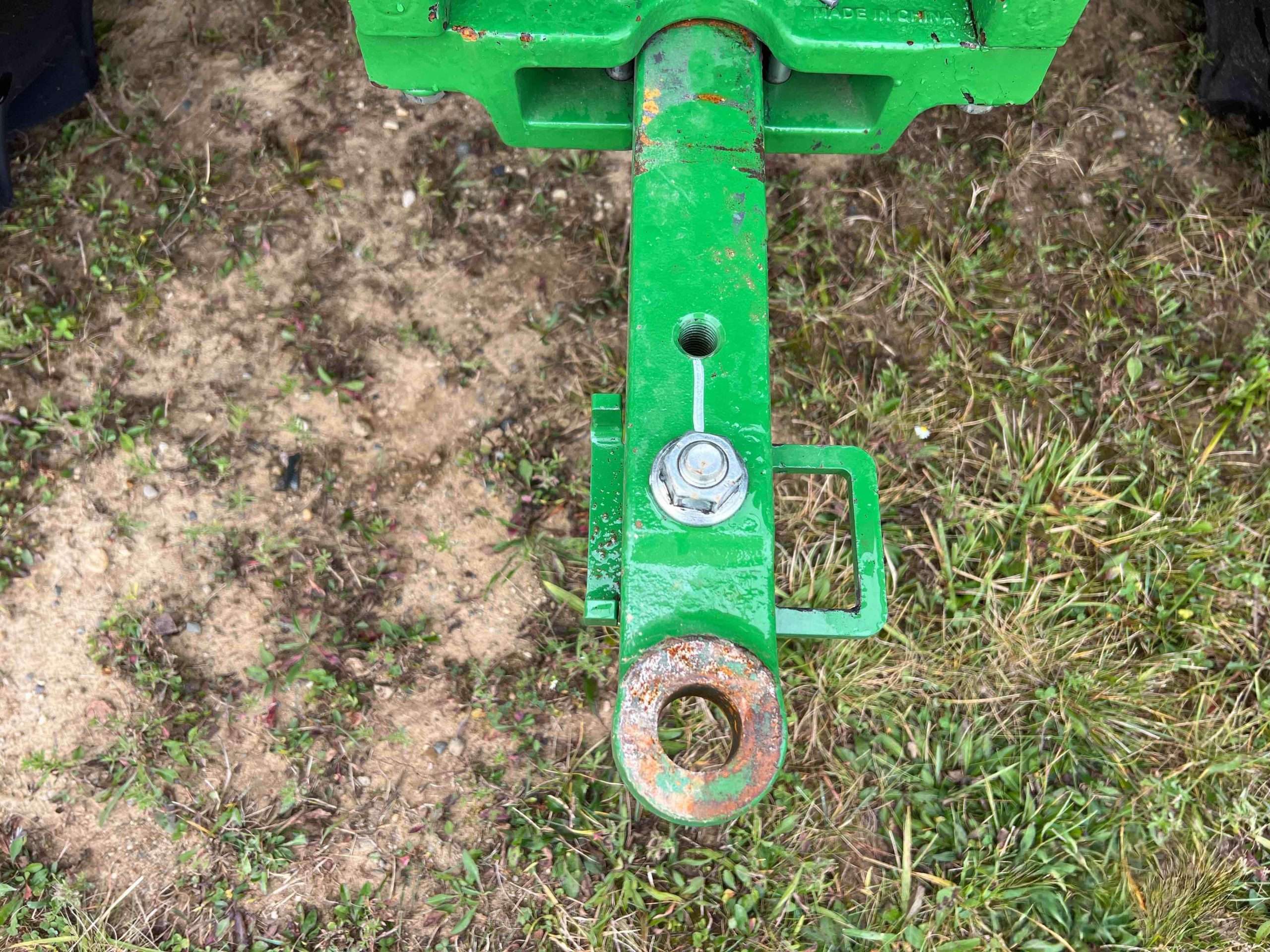
								2022 John Deere 6105E MFWD Tractor full									