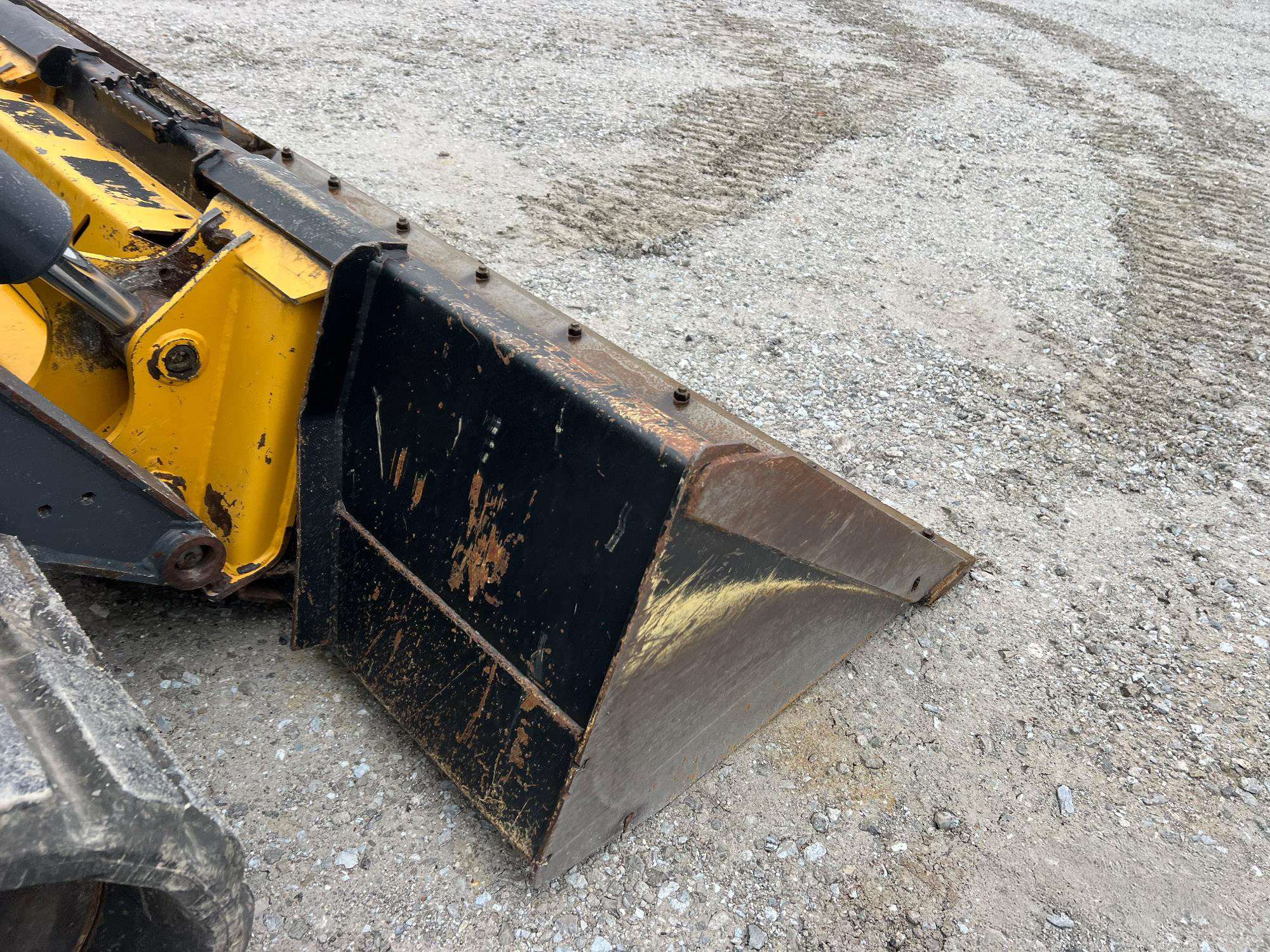 
								2017 John Deere 333G Compact Track Loader full									