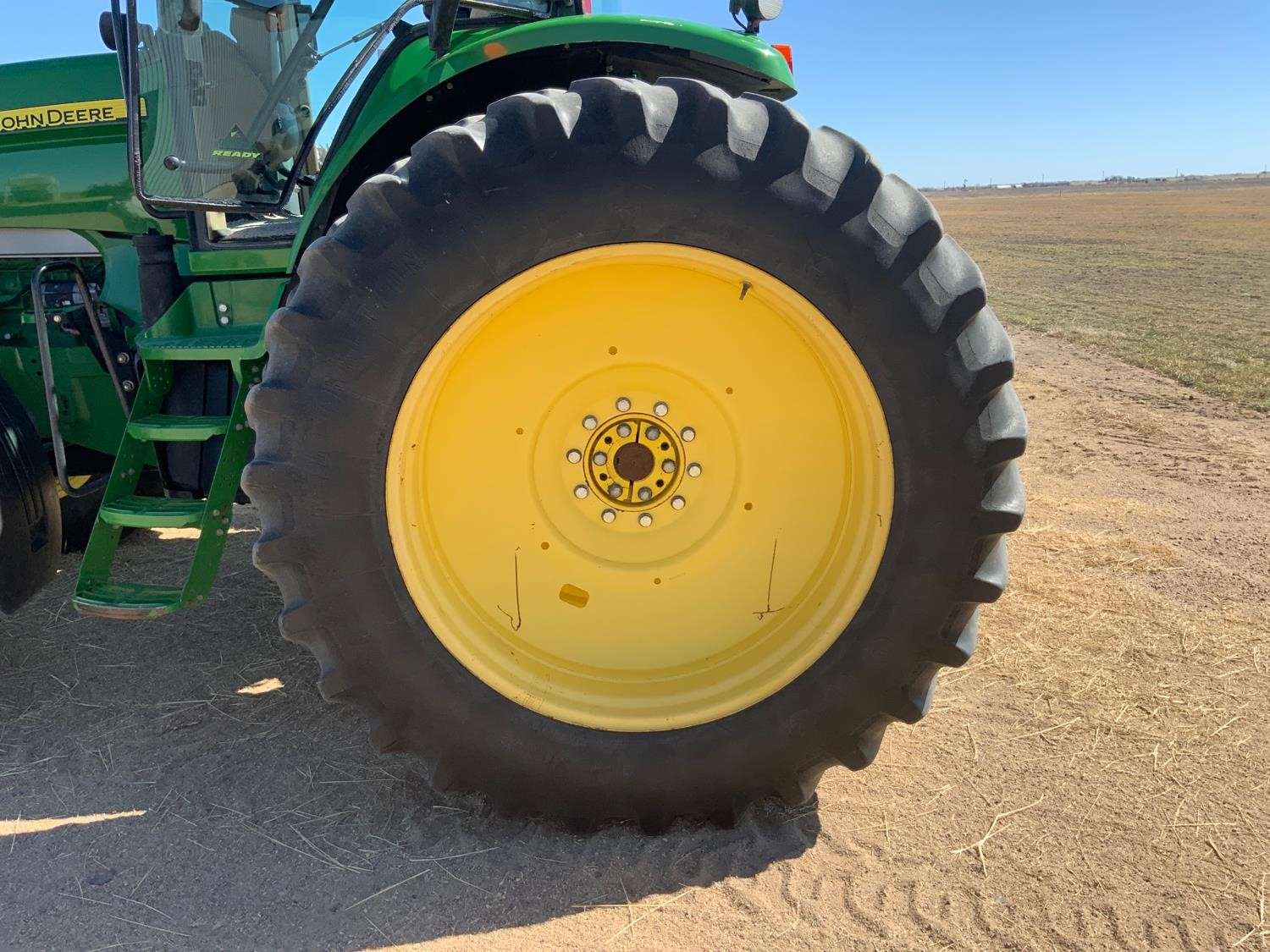 
								2011 John Deere 7830 MFWD Tractor full									