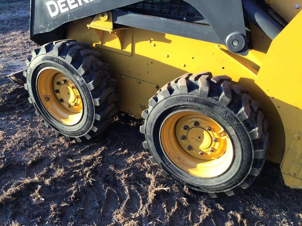 
								2019 John Deere 318G full									