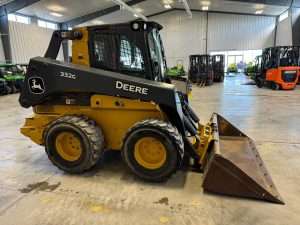 2021 John Deere 332G