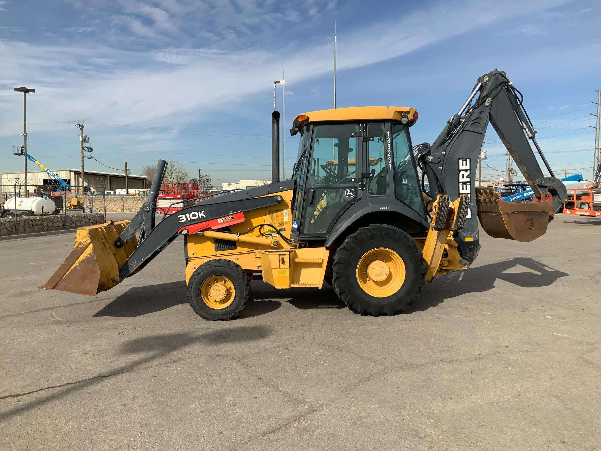 
								2014 John Deere 310K 4×4 Loader full									