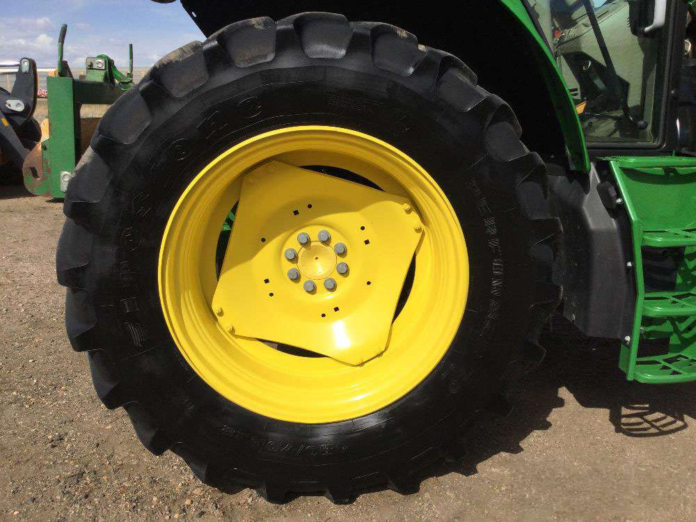 
								2018 John Deere 6130M MFWD Tractor W/Loader full									