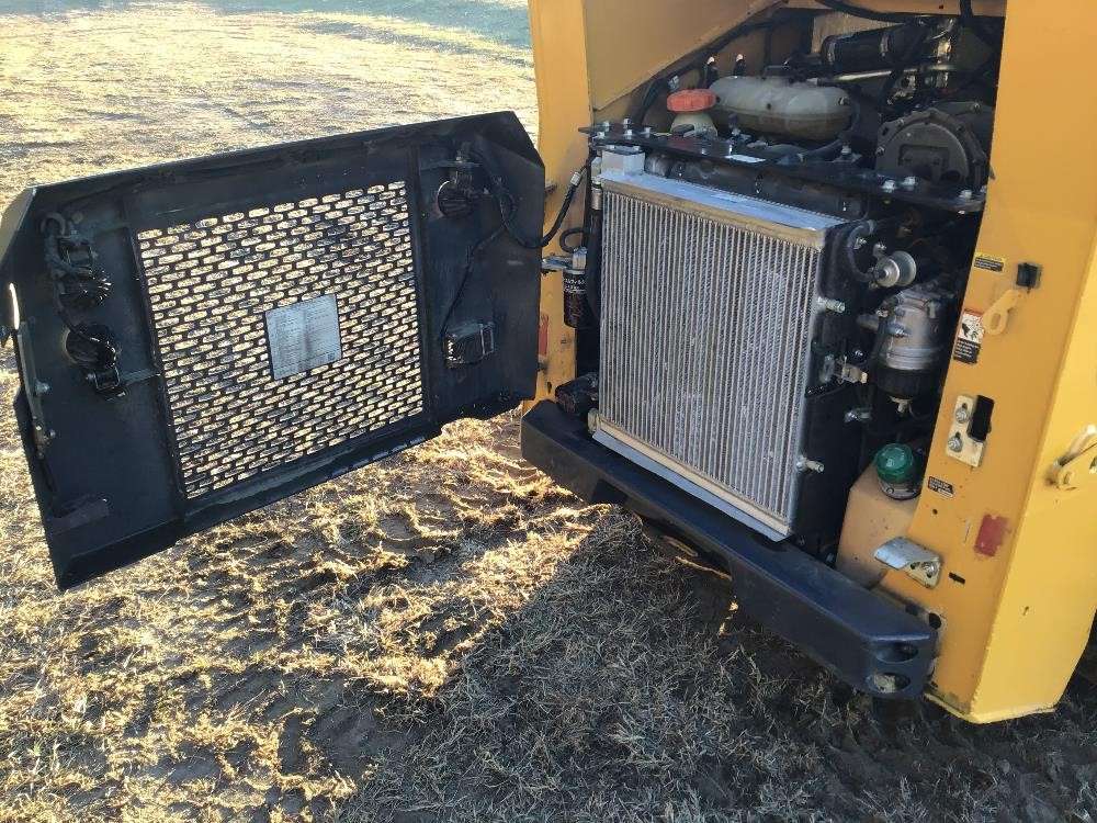 
								2019 John Deere 318G full									