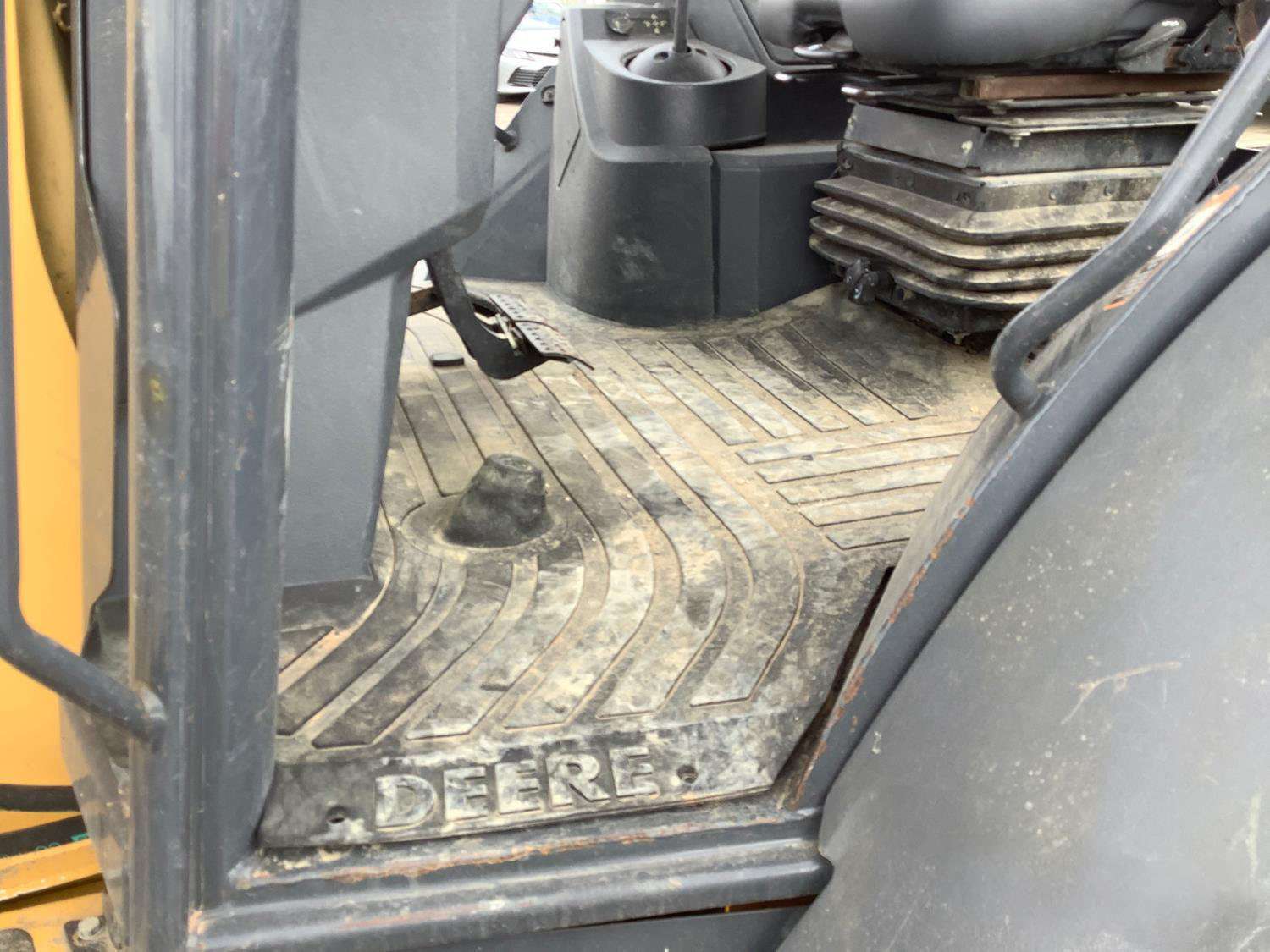 
								2015 John Deere 310L EP 4×4 full									