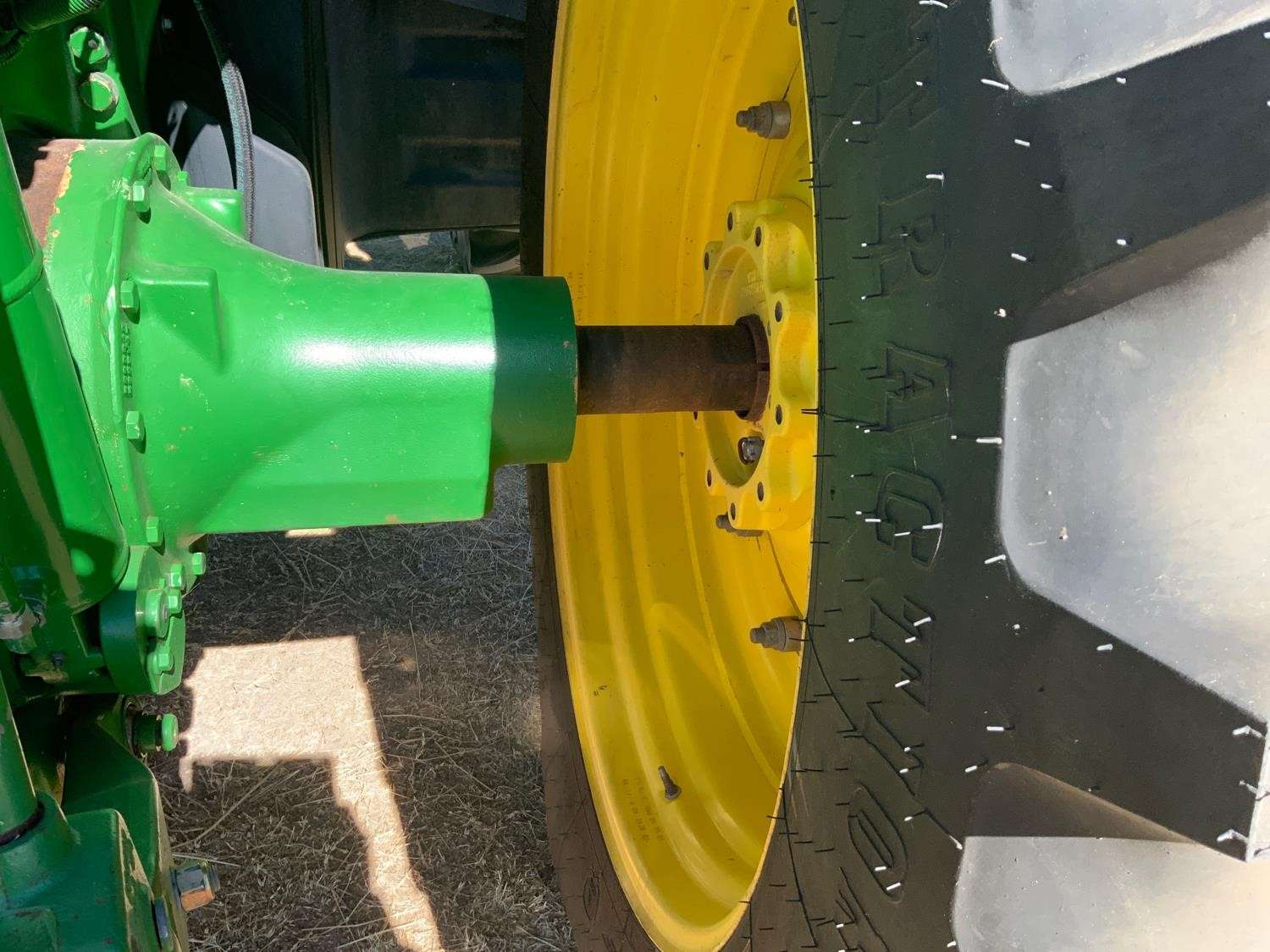 
								2011 John Deere 7830 MFWD Tractor full									