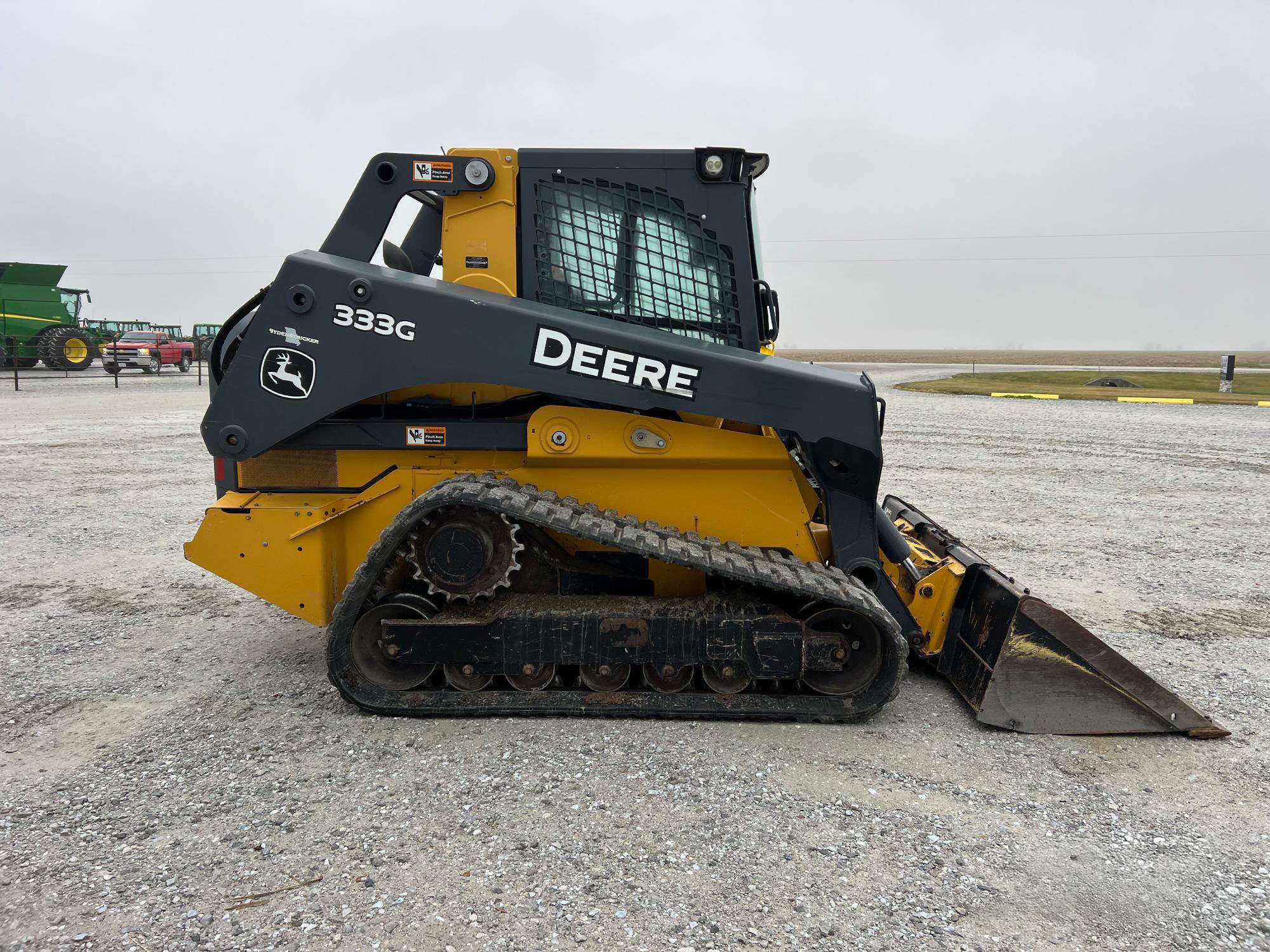 
								2017 John Deere 333G Compact Track Loader full									