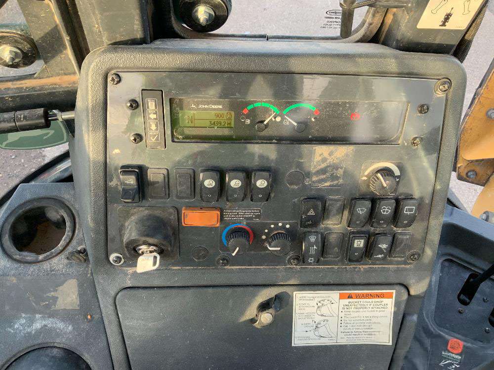 
								2016 John Deere 310L EP 4WD full									