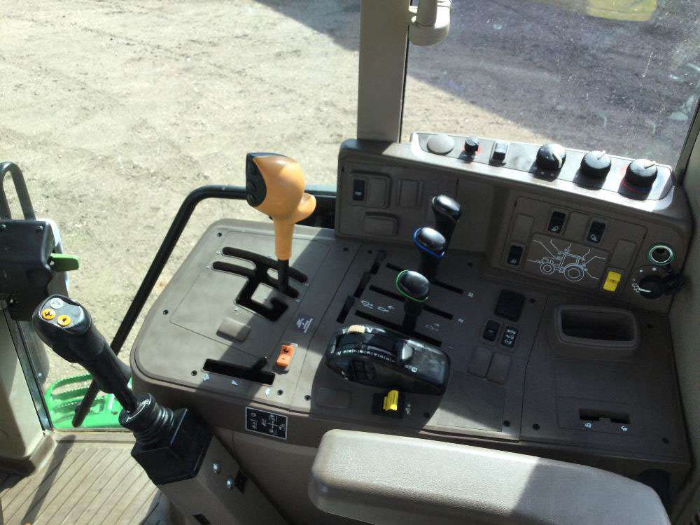 
								2018 John Deere 6130M MFWD Tractor W/Loader full									