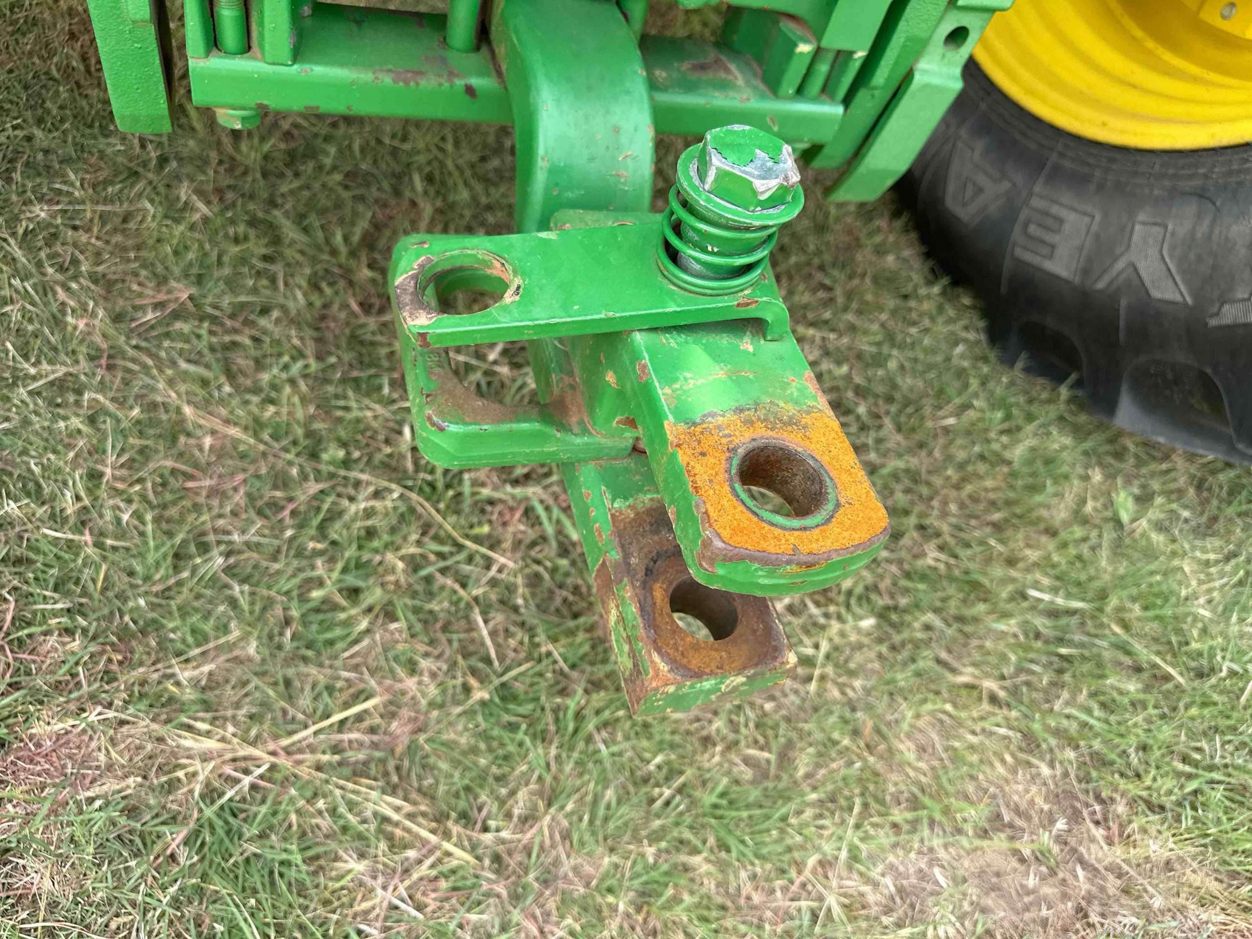 
								2017 John Deere 6155R MFWD Tractor W/Loader full									