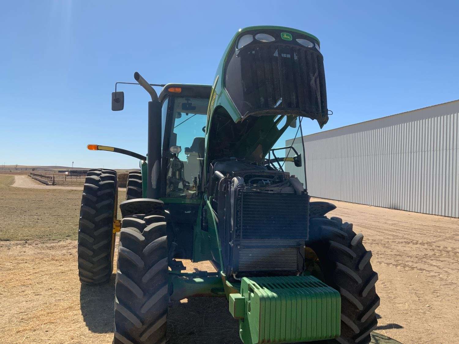 
								2011 John Deere 7830 MFWD Tractor full									