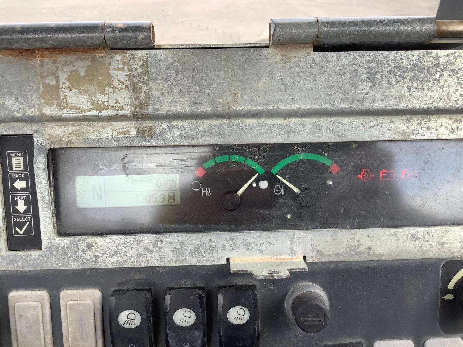 
								2015 John Deere 310L EP 4×4 full									