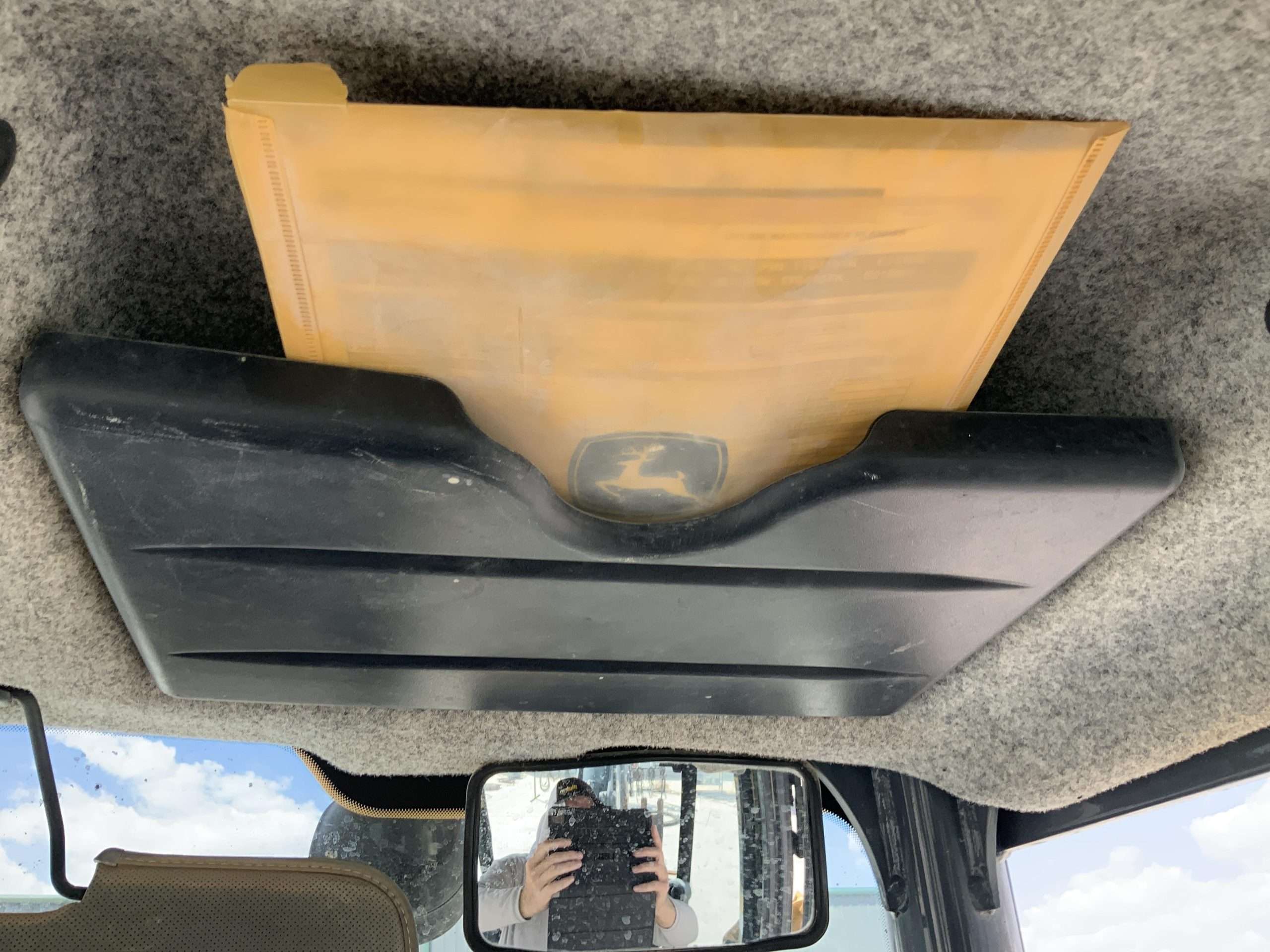 
								John Deere 410K 4WD full									