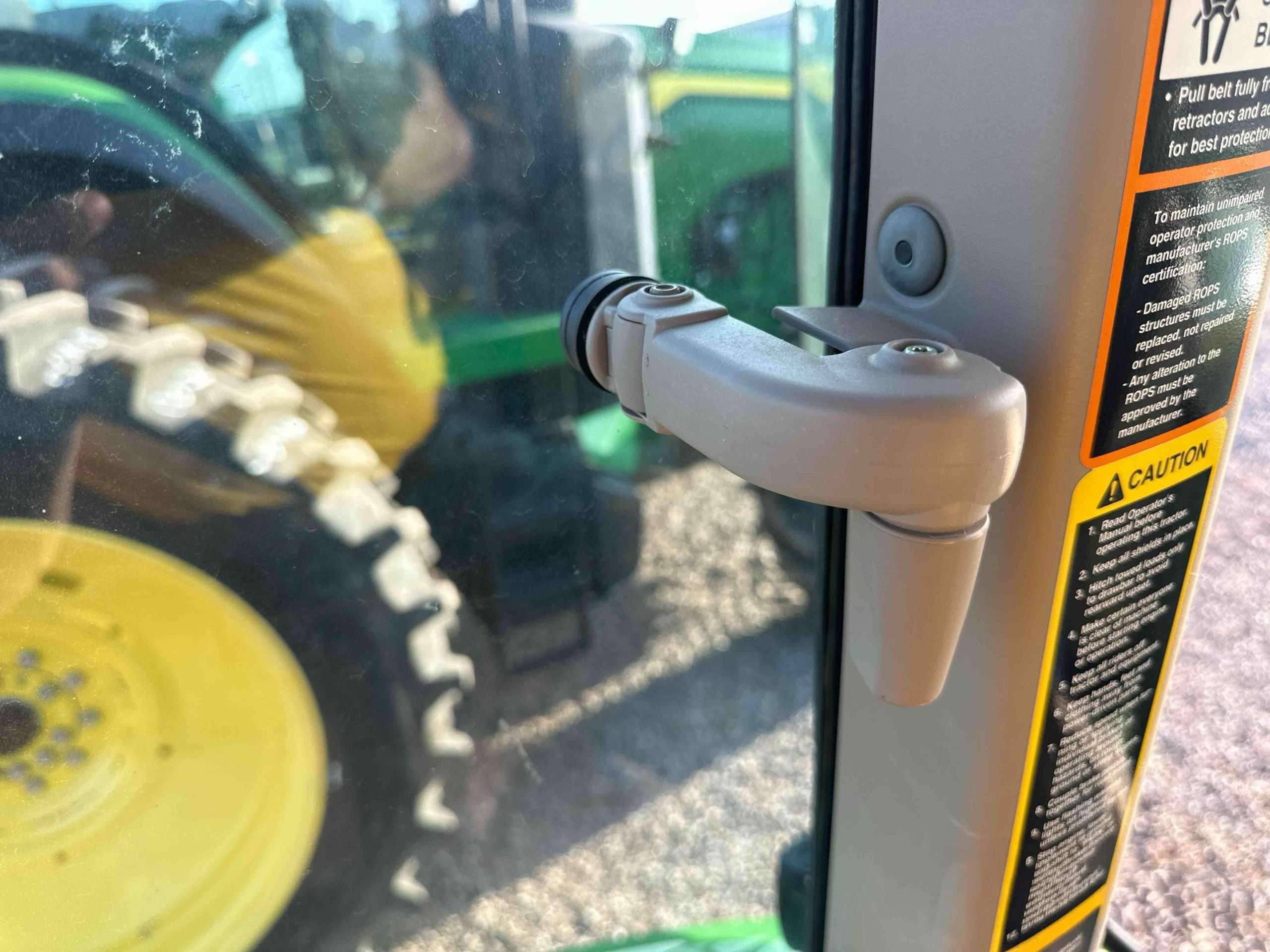 
								2021 John Deere 5090M MFWD Tractor W/Loader full									