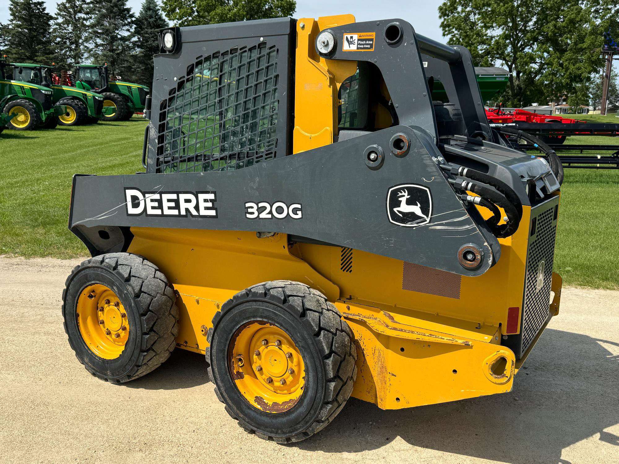 
								2019 John Deere 320G full									