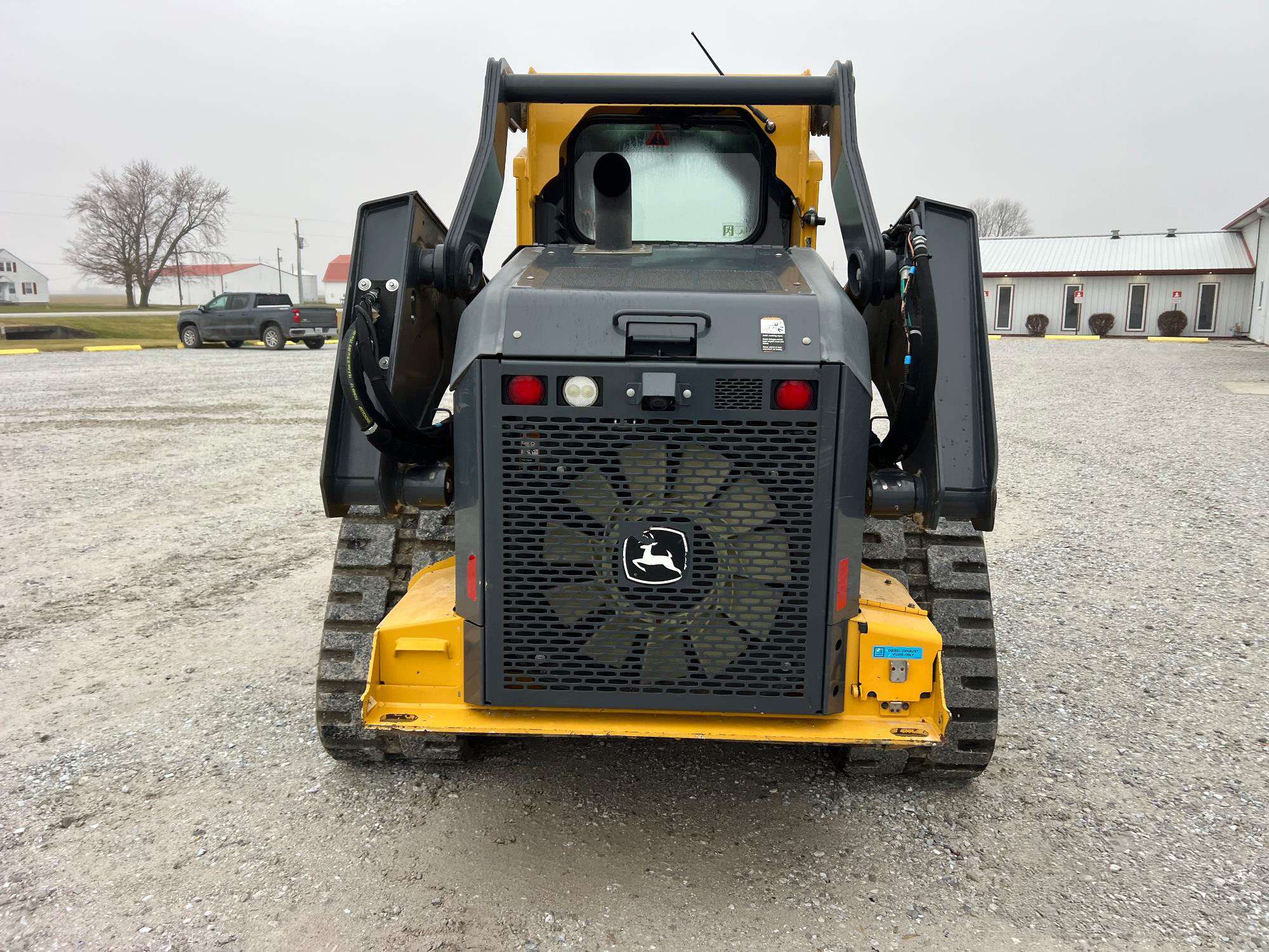 
								2017 John Deere 333G Compact Track Loader full									