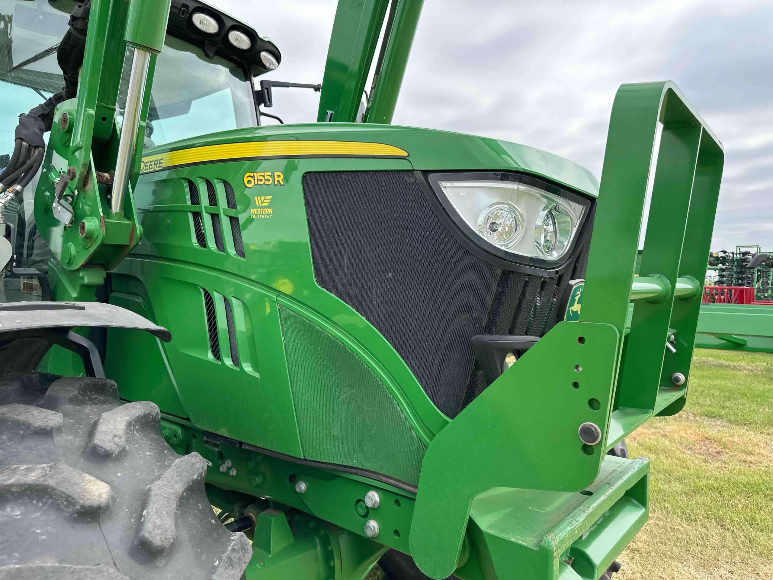 
								2017 John Deere 6155R MFWD Tractor W/Loader full									