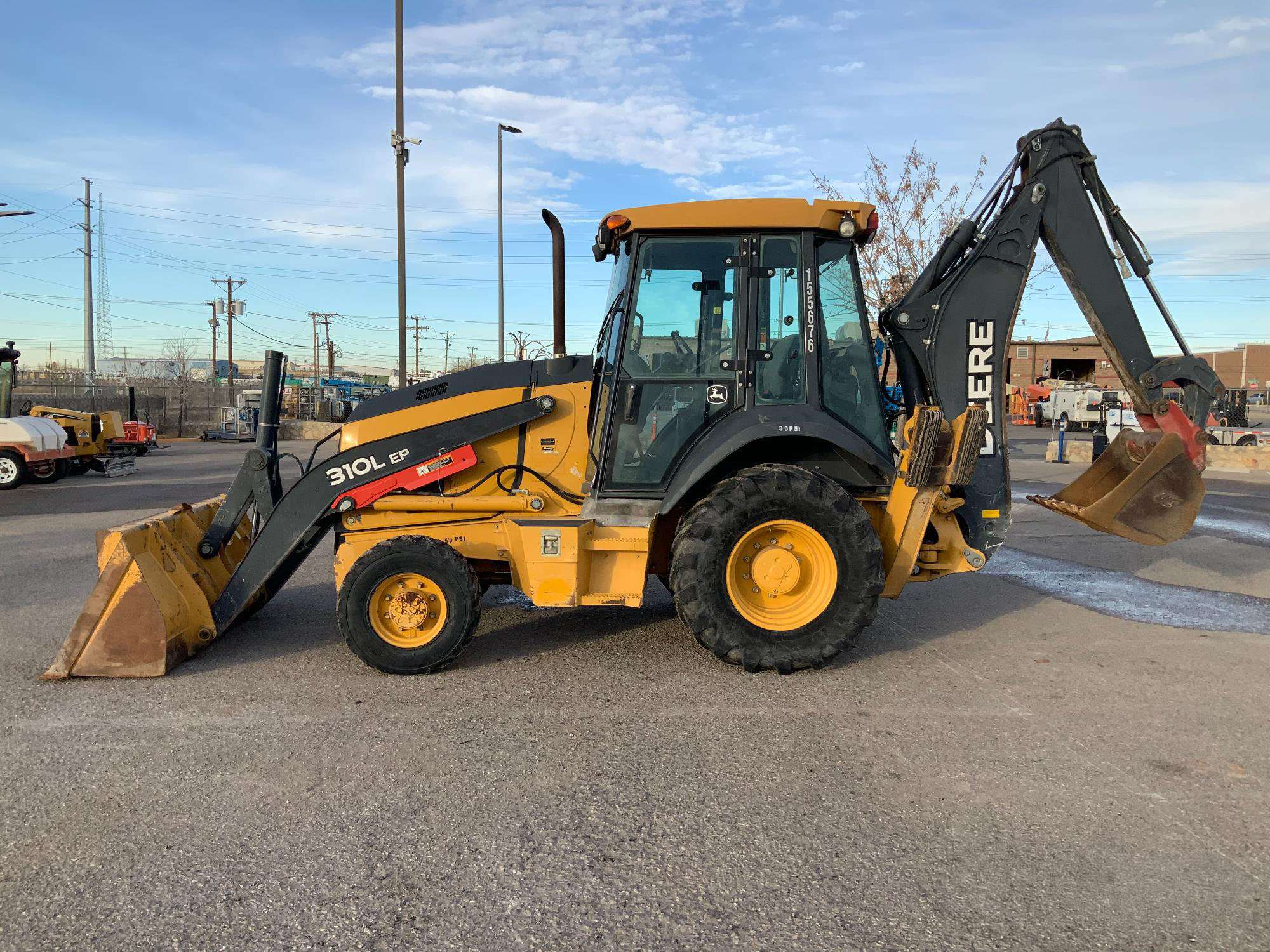 
								2016 John Deere 310L EP 4WD full									