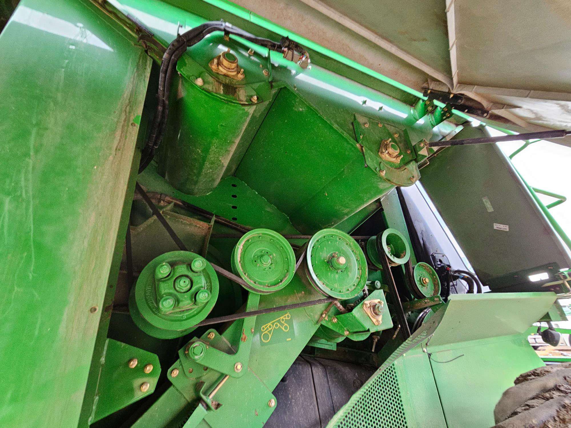 
								2007 John Deere 9660 STS 2WD full									
