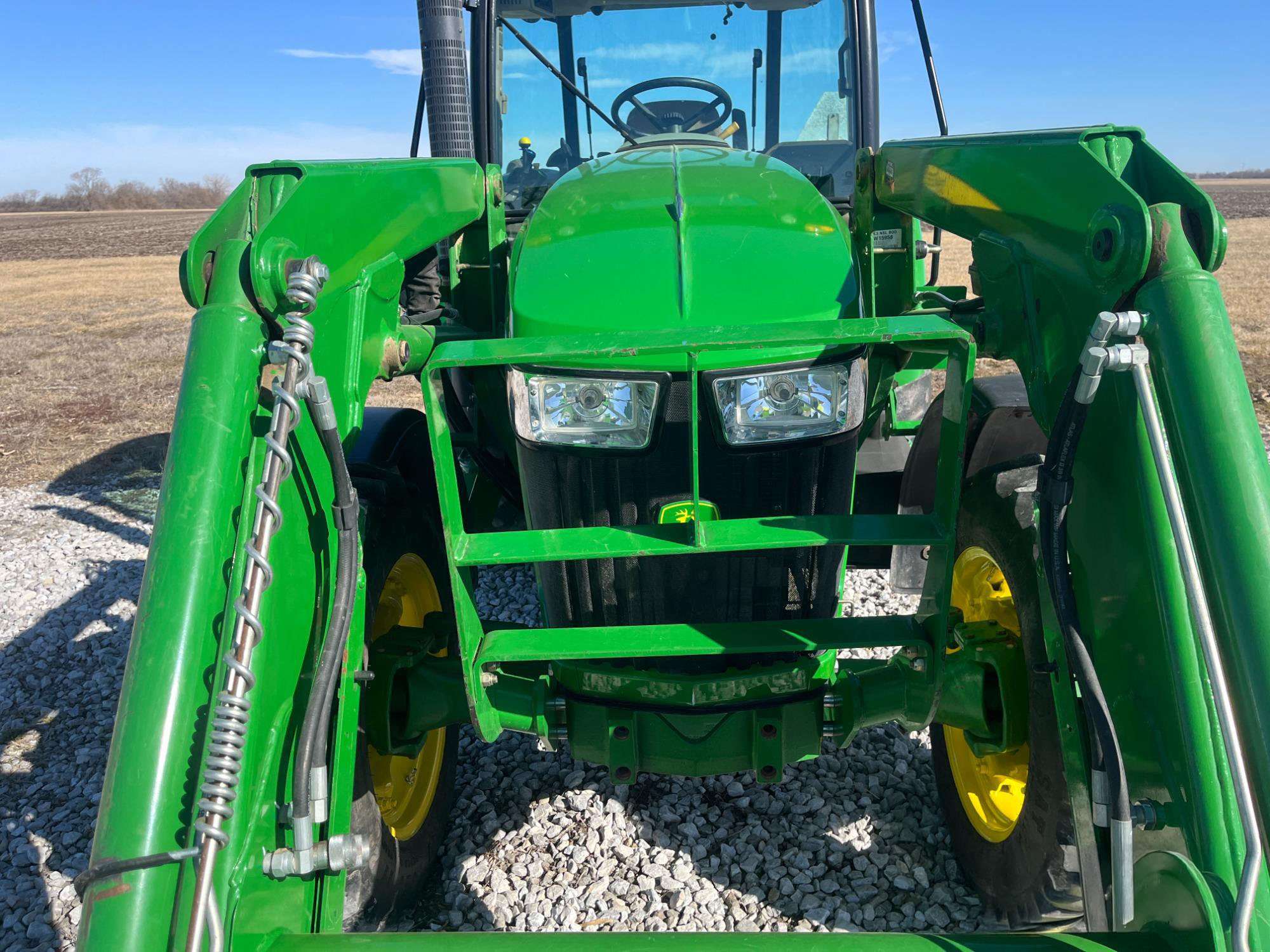 
								2013 John Deere 5085M full									