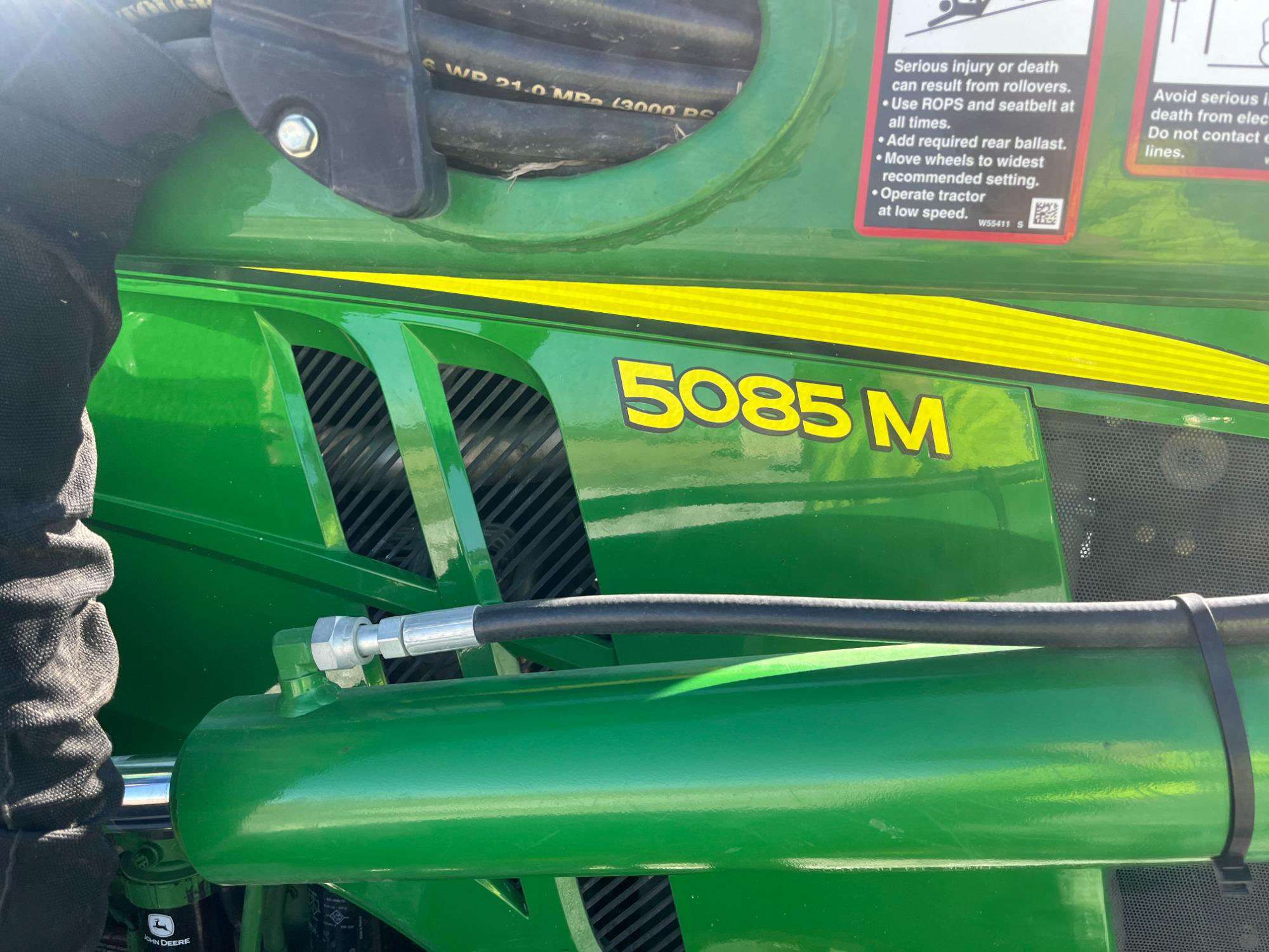 
								2013 John Deere 5085M full									