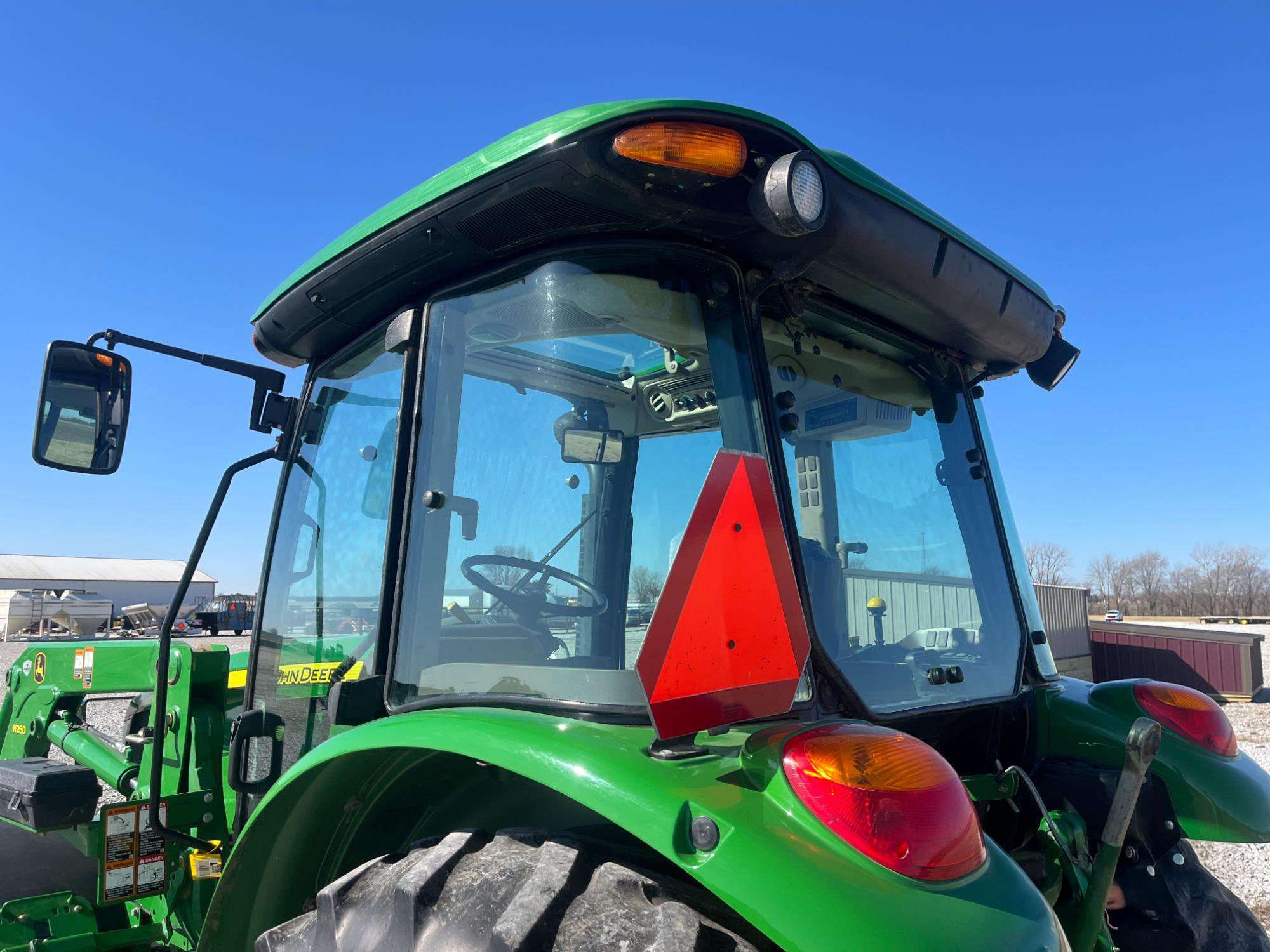 
								2013 John Deere 5085M full									