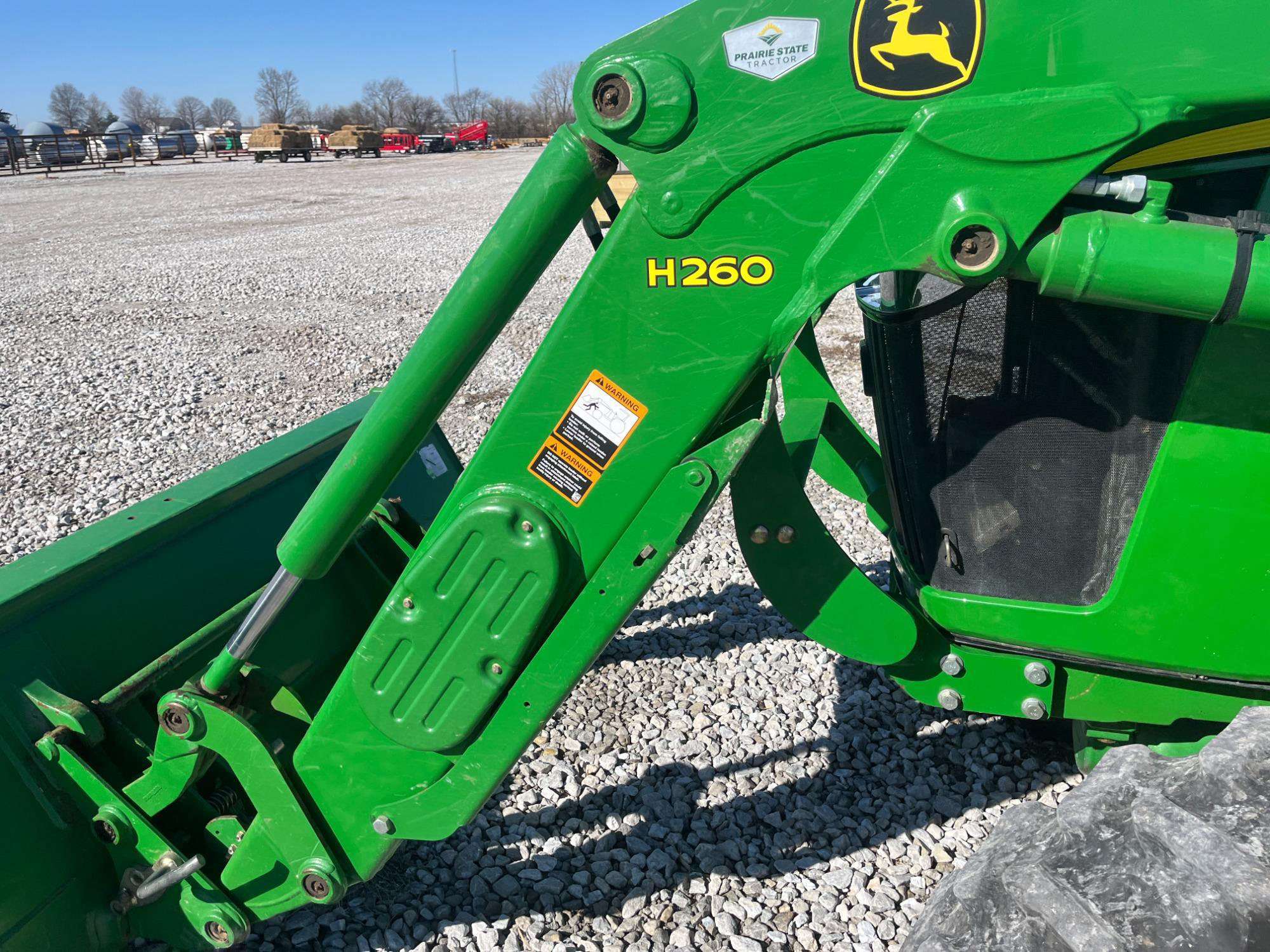 
								2013 John Deere 5085M full									