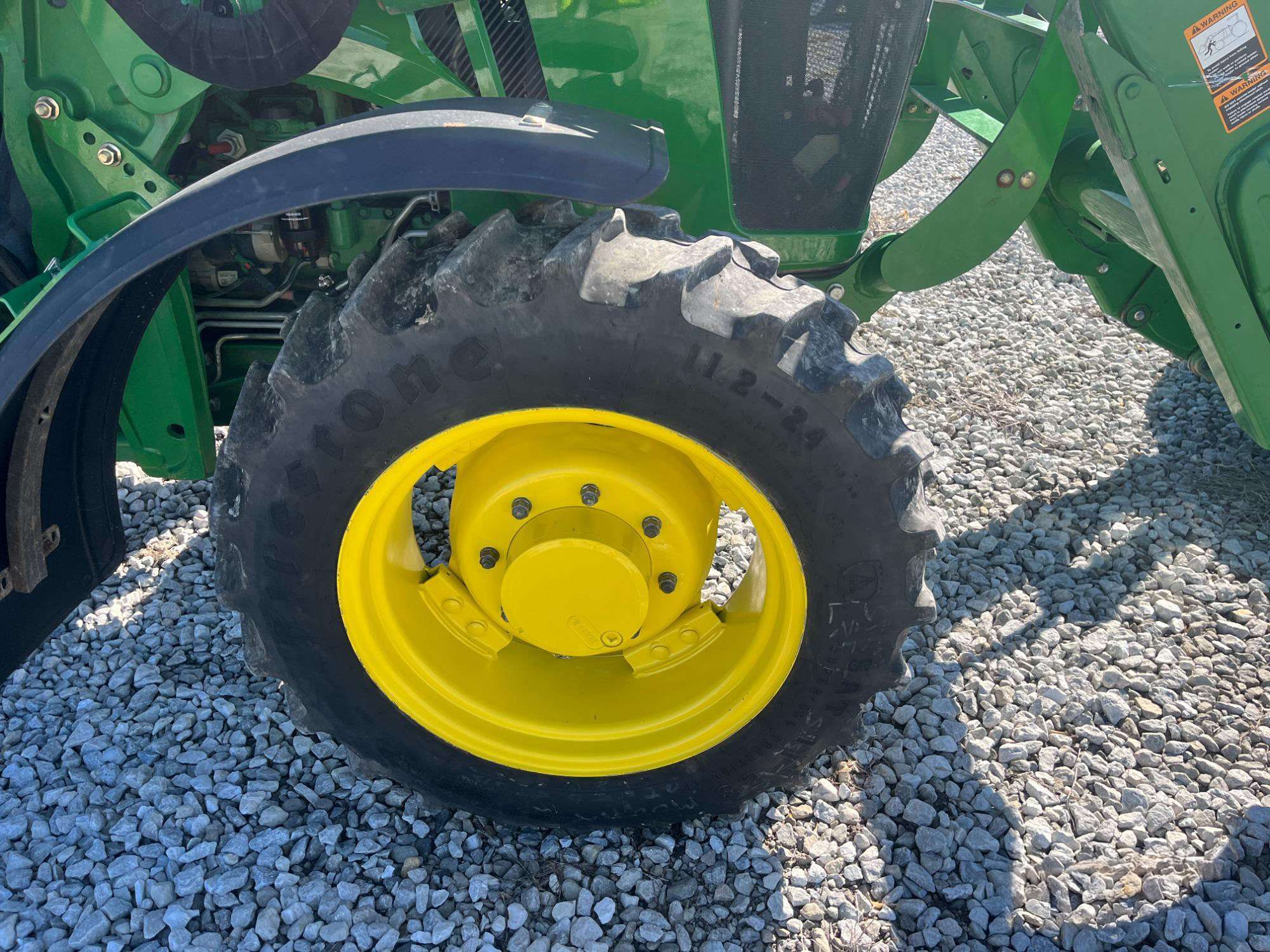 
								2013 John Deere 5085M full									