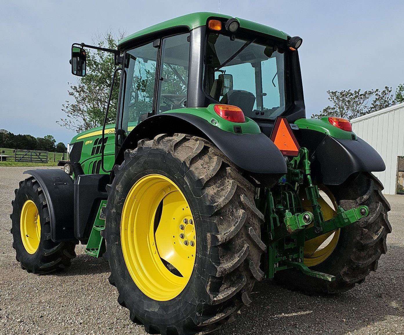 
								2014 John Deere 6115M full									
